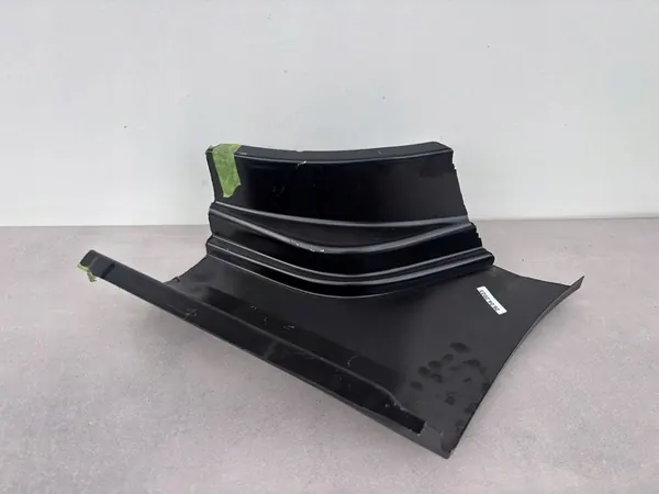 SKODA OCTAVIA 3 III Rechter Achterstijl Bekleding 5E5809602C image 3