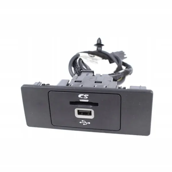 OEM GC3T-14F014-AB USB-pistorasia Kortinlukija Ford Mondeo image 2