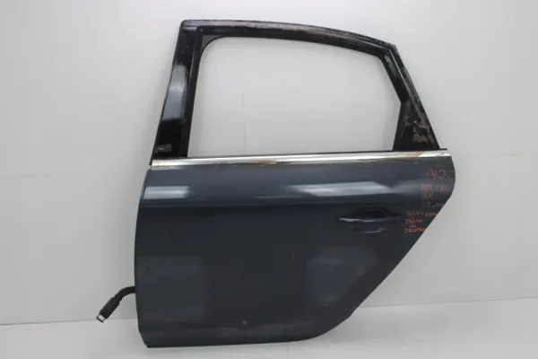 Vänster Bakdörr OEM 360212690 Audi A4 B8 Sedan image 2