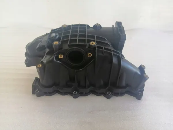 Coletor de admissão Maserati Ghibli III 3.0 D 45962121F image 2