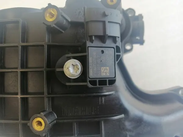 Coletor de admissão Maserati Ghibli III 3.0 D 45962121F image 7