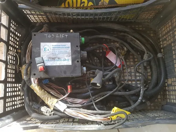 ADR-installatiekit OEM ZESTAW INSTALACJA WIĄZKA STEROWNIK HEBEL KOMPLET ADR MAN TGX TGS EURO 6 image 4