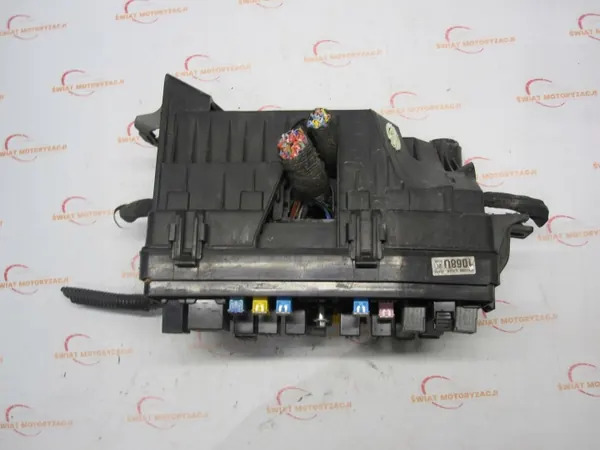 Zekeringkast OEM 95471068 voor Chevrolet Captiva 2.2 VCDI image 4