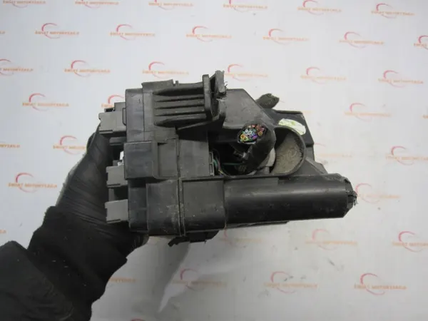 Zekeringkast OEM 95471068 voor Chevrolet Captiva 2.2 VCDI image 5