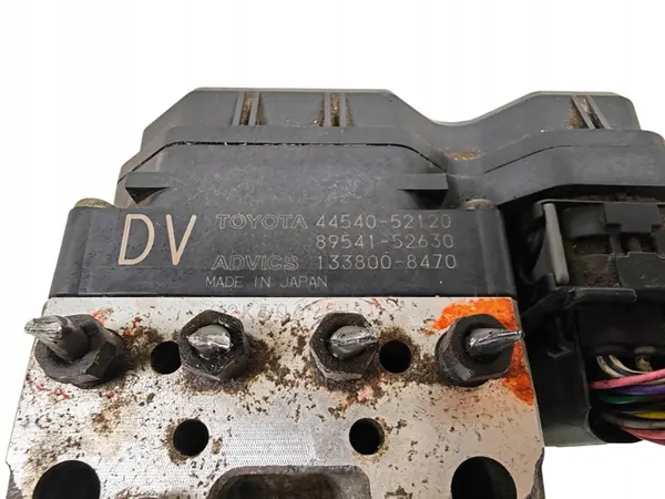 TOYOTA YARIS 2 Pompe ABS 44540-52120 image 2