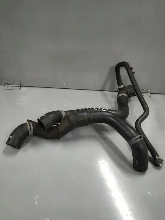 VW GOLF 8 T-ROC ATECA KAROQ Vesiputki 5Q0121049CL image 3