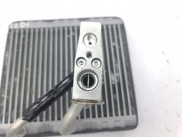 OEM 2Q0816679D Núcleo Aquecedor Seat Ibiza V image 6