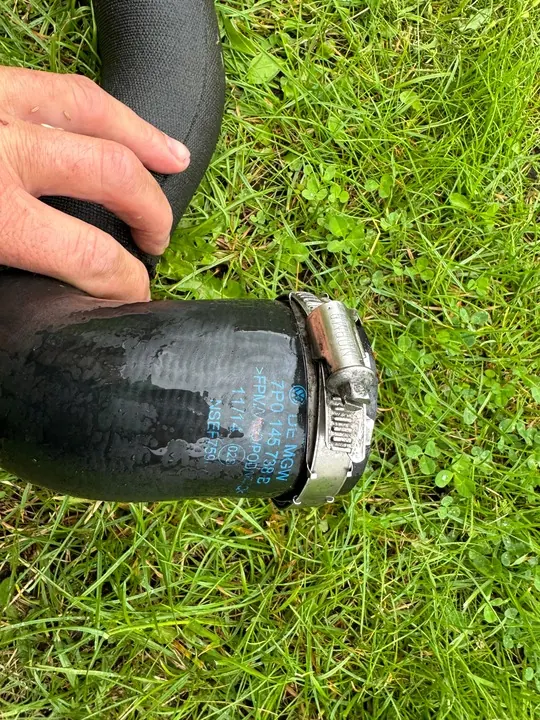 INTERCOOLER BUIS PORSCHE VW TOUAREG 3.0 TDI OEM 250549 image 2