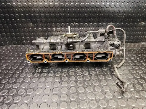 Collecteur d'admission AUDI Q5 (8R) 2.0L 2012 06H133185BJ image 8