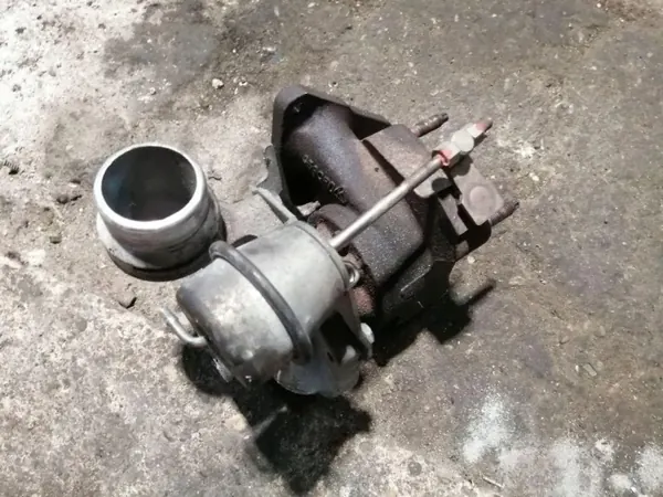 Turbo d'occasion OEM 478276H307056 pour Renault image 2