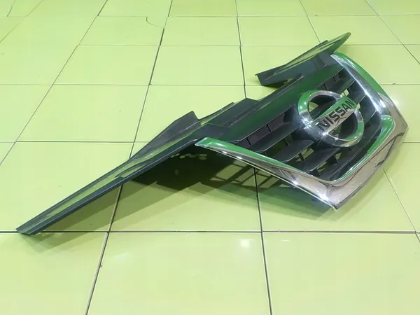 NISSAN JUKE F15 I 1.6B Grill 620701KA6A image 2