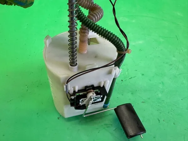 Bomba de Combustível Sensor de Nível 31110-1J800 Hyundai i20 I 1.4 CRDI image 4