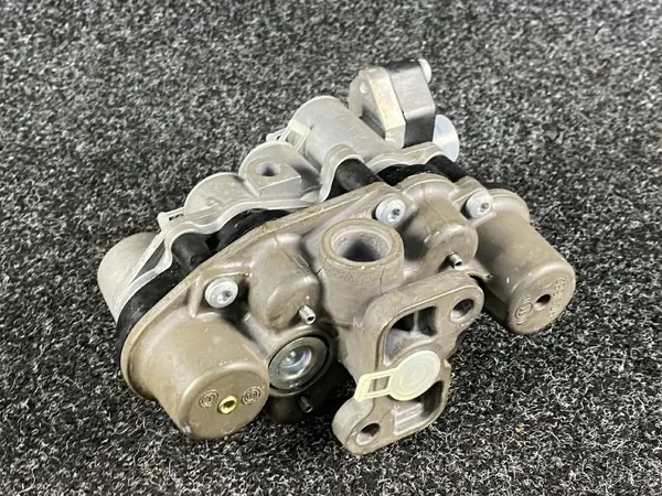 Junta pneumática WABCO OEM 1612054 - Estado usado image 3