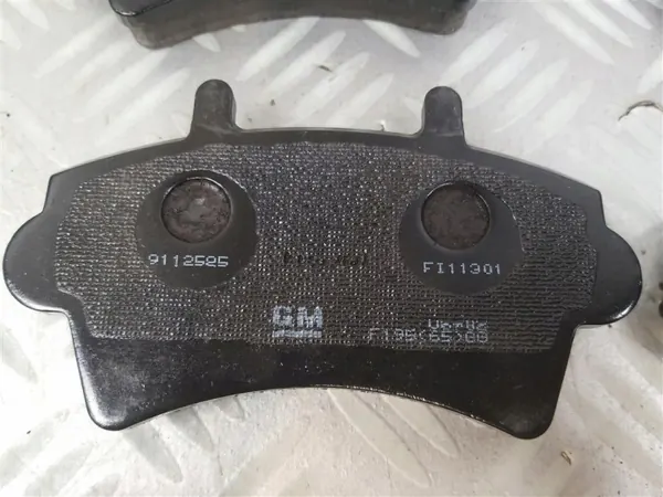 OEM 9112585 etujarrutarvikkeet Opel Movano Master II:lle image 4