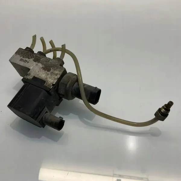 Mercedes-Benz luchtveringmodule A2113200158 image 2