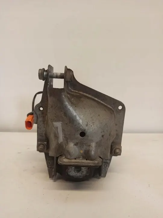 AUDI A4 B8 Soporte de Motor Izquierdo 3.0 8R0199381S image 2