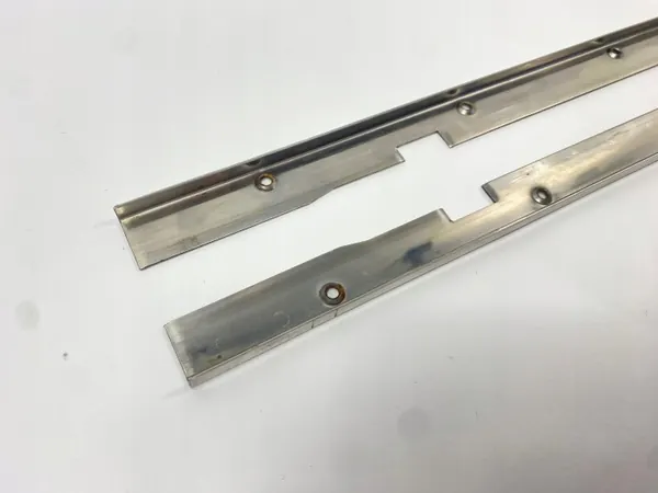 Mercedes W124 Zonnedak Chrome Gleiders OEM SDV08753 image 10