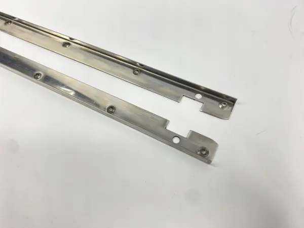 Mercedes W124 Zonnedak Chrome Gleiders OEM SDV08753 image 9
