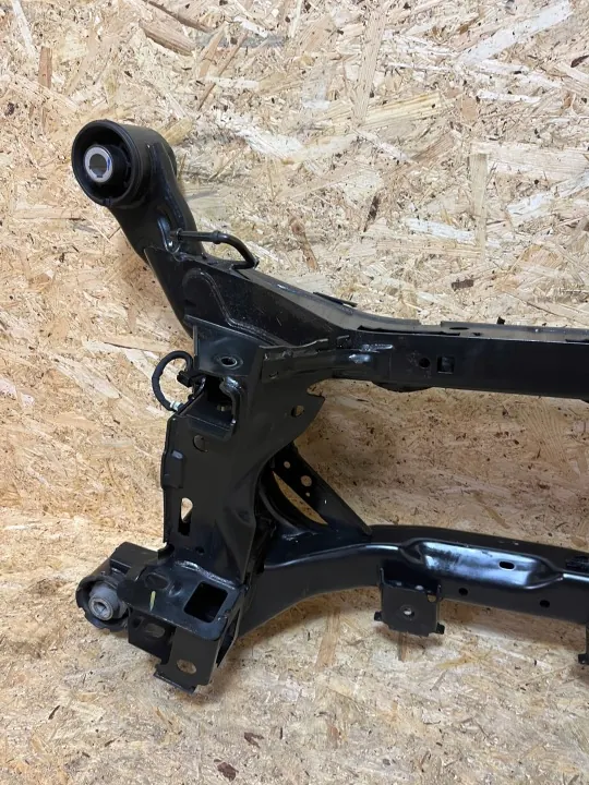 OEM J8A2-5K091-AF Bakaxelbalk Range Rover Velar image 10