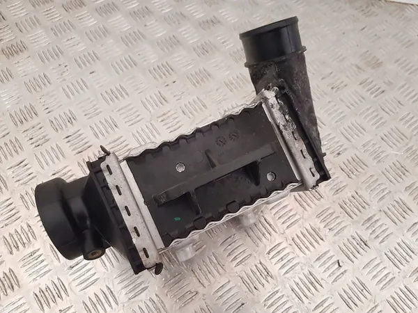 Mercedes-Benz OE A6510901800 intercooler image 3