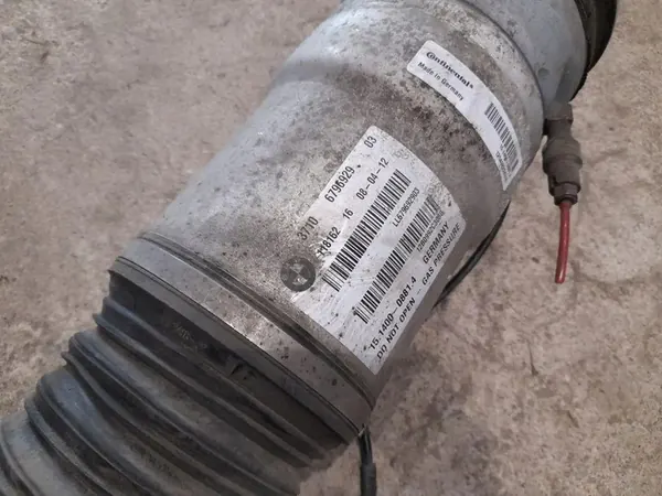 Amortisseur arrière gauche BMW 7 F01 F02 2012 OEM 37106796929 image 2