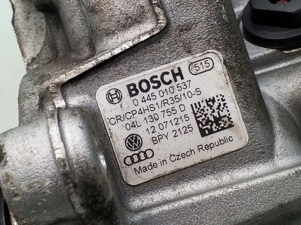 Audi A4 B9 2.0 TDI inspuitpomp OEM 04L130755D image 6