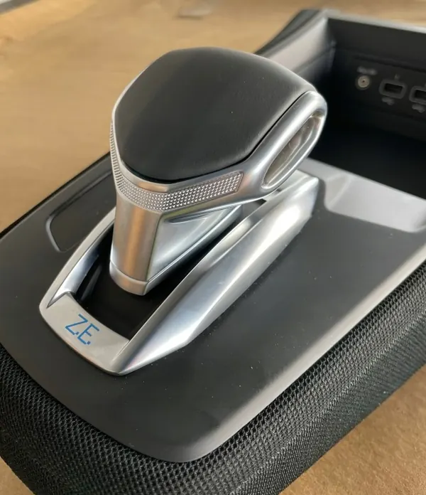 Pommeau de Vitesse & Console Centrale Renault Zoe II image 3