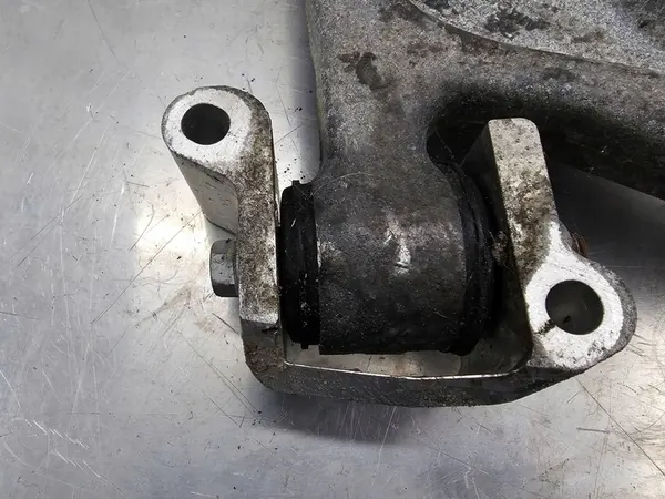 VOLVO XC60 II 2017+ Braccio Sospensione Anteriore Sinistro 31658893 image 7