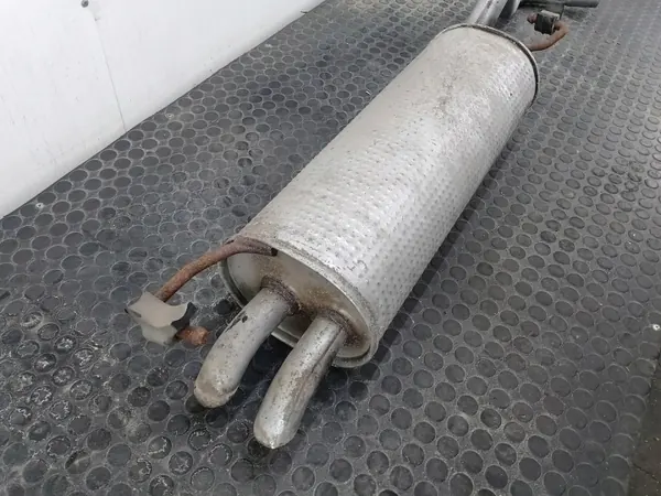TŁUMIK KOŃCOWY OEM Audi A3 8L 1.8 20V Usado image 5