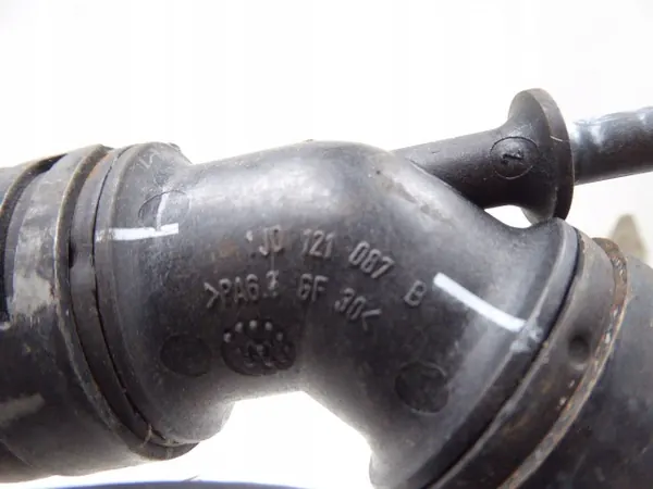 VW Golf IV Vesiputki 1.4 16V AHW OEM 1J0121049E image 6