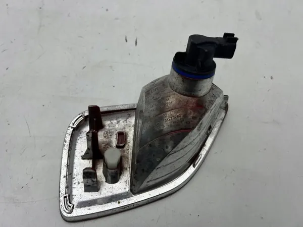 Refletor para-choques traseiro esquerdo Ford Puma MK2 OEM L1TB-15K273-AC image 3
