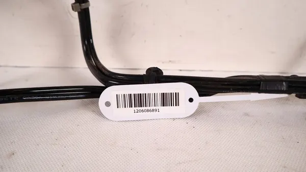 VOLVO XC90 II Air Suspension Hose 31451410 image 10