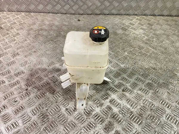 Bouchon de réservoir de liquide de refroidissement OEM 25430K4500 image 2