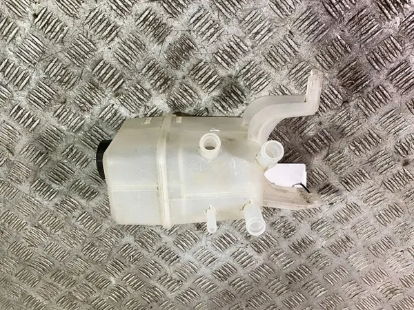 Bouchon de réservoir de liquide de refroidissement OEM 25430K4500 image 3
