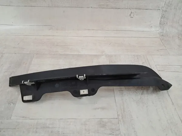 AUDI A5 8T Front Right Mudguard 8T0853888F image 2