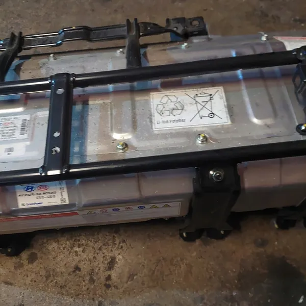 HYUNDAI IONIQ 1.6 GDI HYBRID Accu image 3