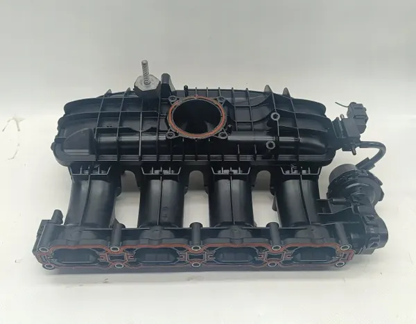 Audi A3 8V Imusarvi OEM 06K133201R image 2