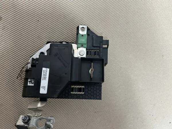 Pince pyrotechnique Mercedes W247 OEM A2479063603 image 3