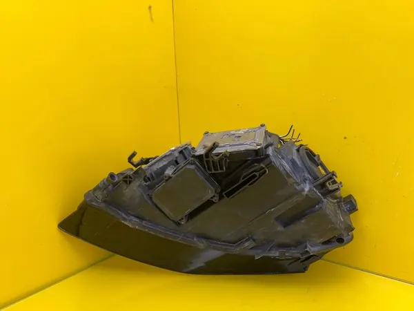 FARO DERECHO BI-XENÓN AUDI A4 B8 8K0941004G image 4