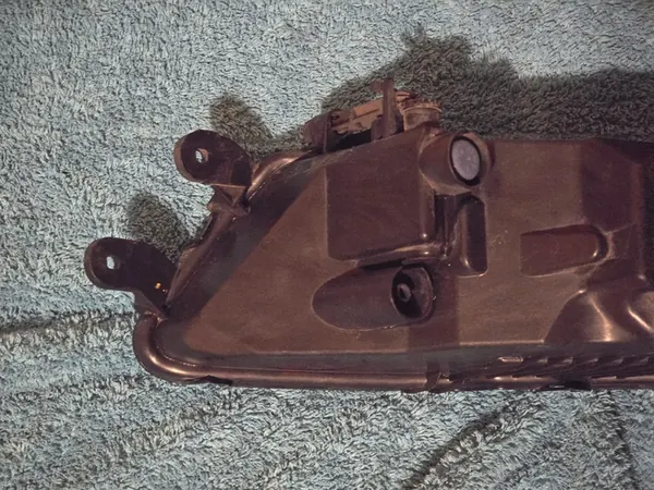 Farol Halógeno Esquerdo Skoda Octavia III 5E0941701F image 7