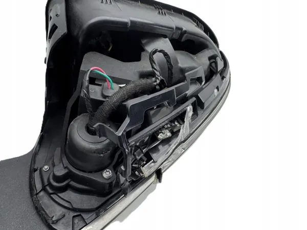 Hyundai Tucson IV vasen etuoven peili-insertti OEM 87611-N7030 image 3