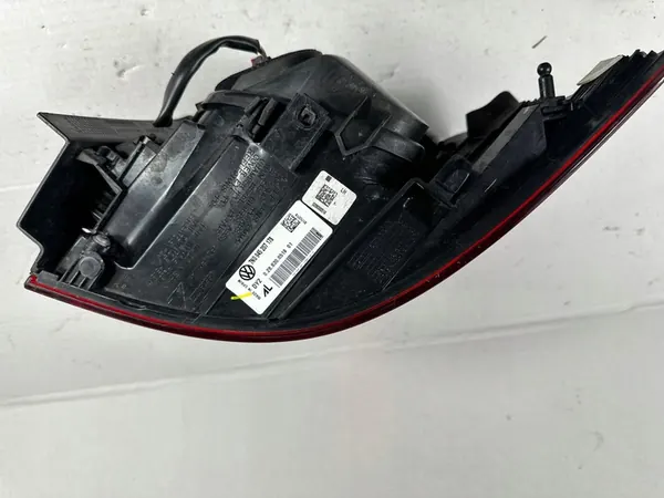 VW SHARAN II Lámpara Trasera Izquierda 7N0945207 image 3