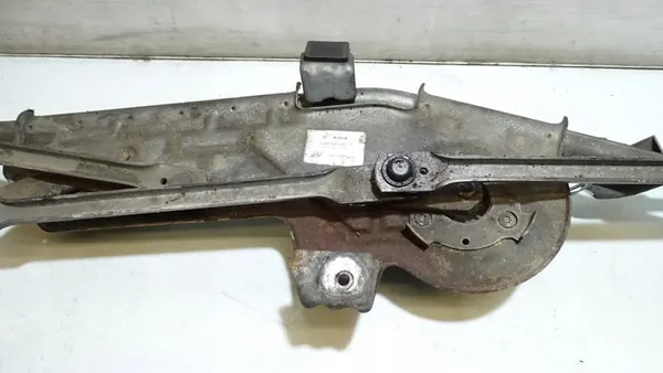 Etupyyhkijän mekanismi Seat Alhambra 1.9TDI image 9