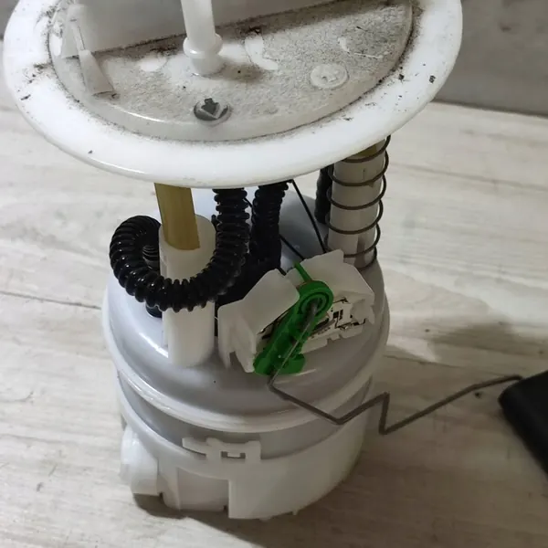 Bränslepump OEM 172026317R för Dacia Jogger 1.0 TCE image 5