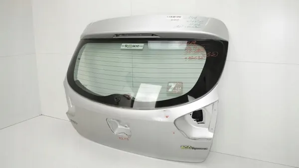 Tapa Maletero OEM 360187691 Kia Rio III - Usado image 3