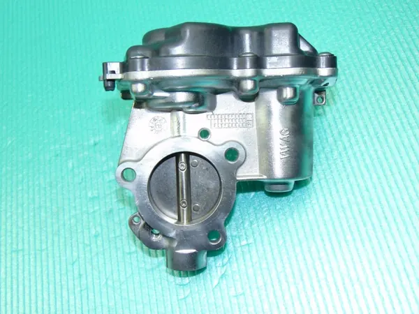 Volkswagen OE 04L131501C válvula EGR image 5