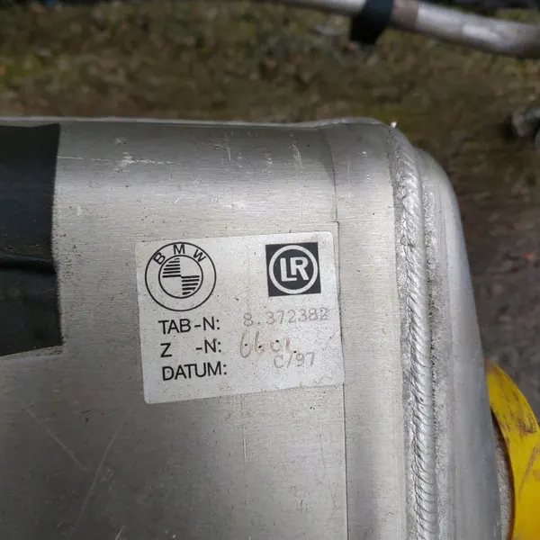 Accumulateur de chaleur BMW E39 OEM 8372382 - Occasion image 3