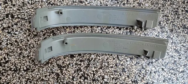 Indicador de Espelho Esquerdo A1698201121 MB image 4