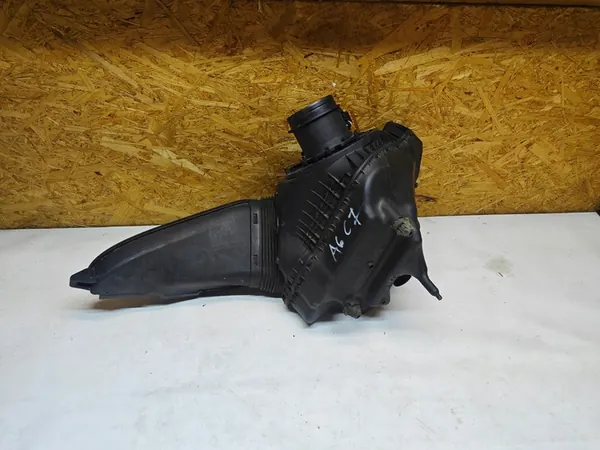 AUDI A6 C7 Carcaça do Filtro de Ar 4G0133838E image 2