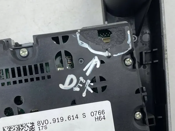Audi MMI Radio Bedieningselement OE 8V0919614S image 8